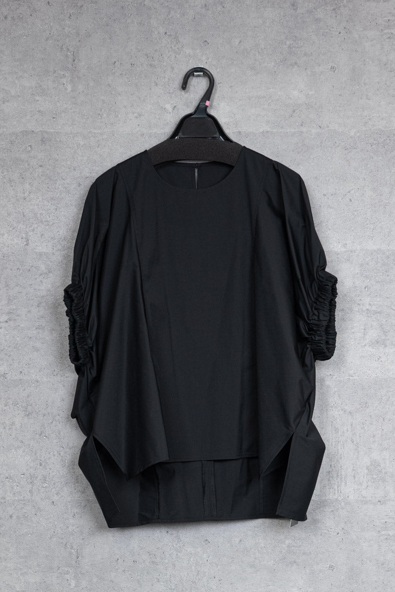 日本製 澎袖設計上衣 / BLOUSE