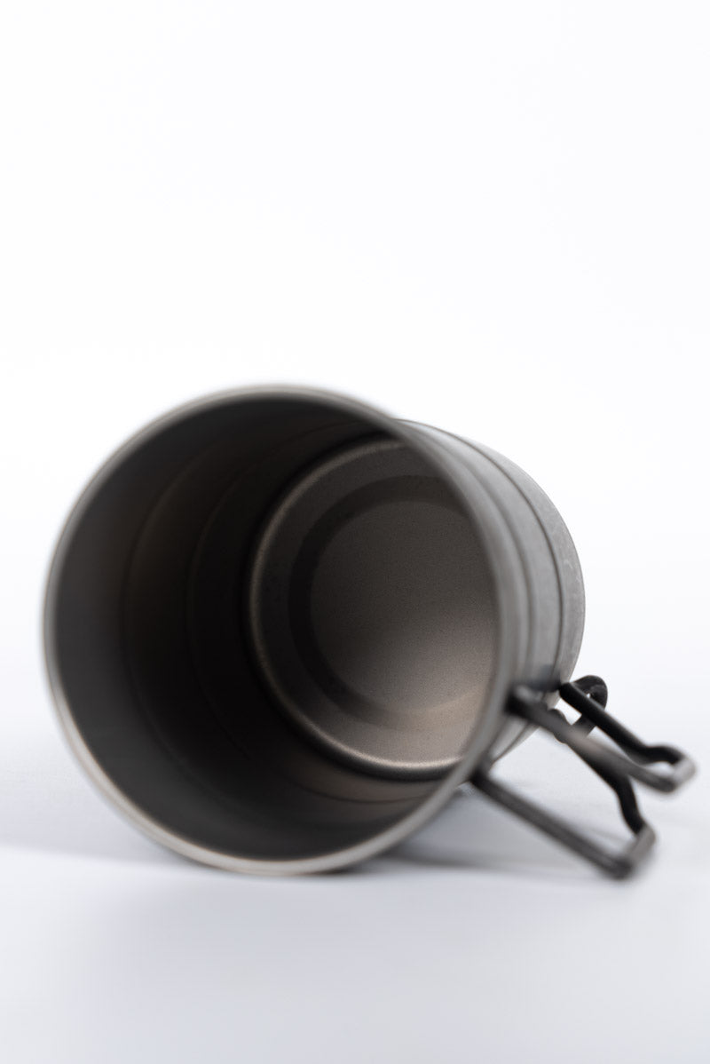 桶形馬克杯 / MUG