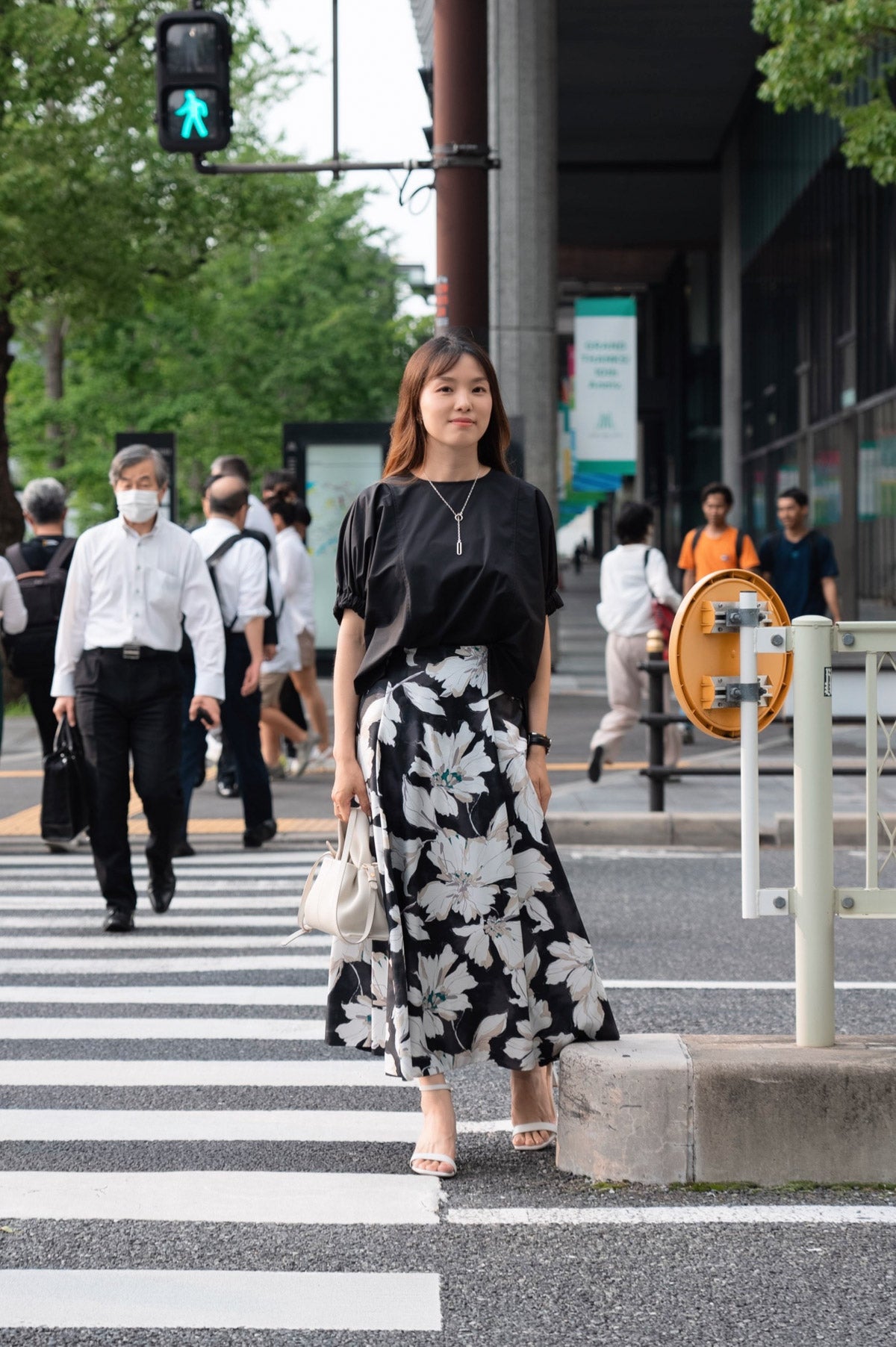 日本製 澎袖設計上衣 / BLOUSE