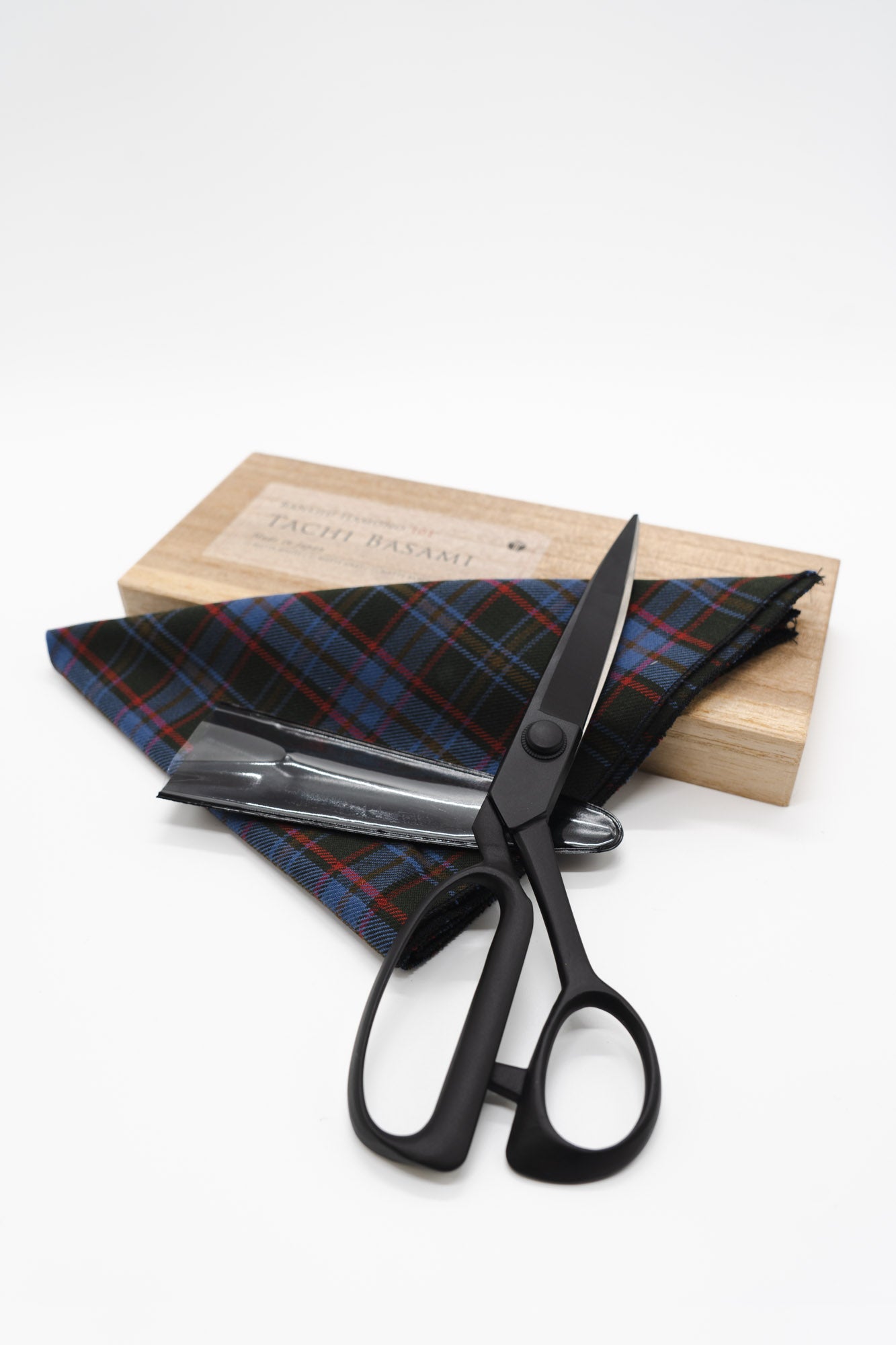 型格 裁縫剪刀 210mm / 裁鋏 TACHI BASAMI / Fabric Scissors