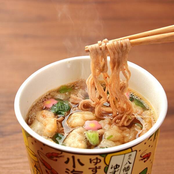 八幡屋礒五郎柚子七味粉 柚香蝦天婦羅蕎麥杯麵