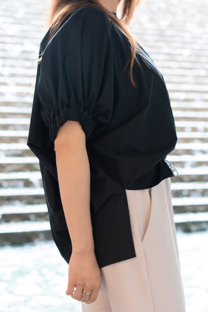 日本製 澎袖設計上衣 / BLOUSE
